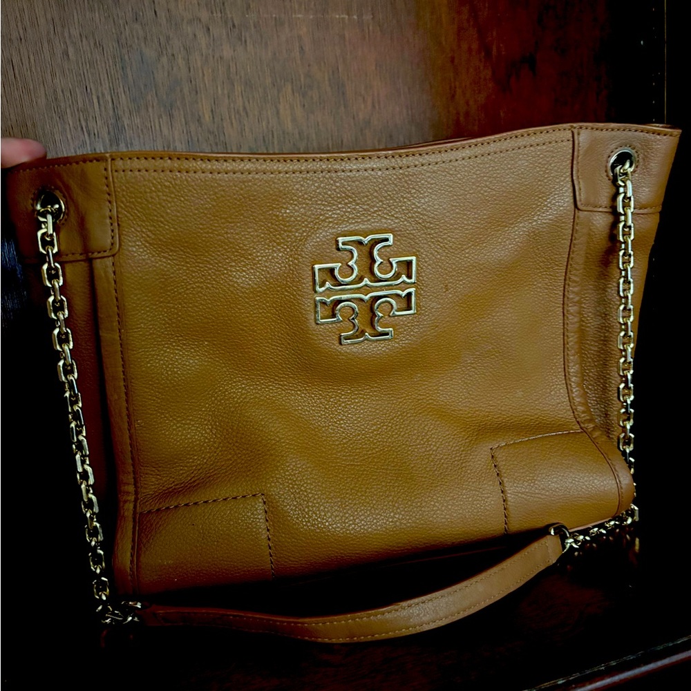 Tory Burch purse in excellent condition